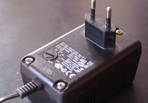 AC/DC-Adapter